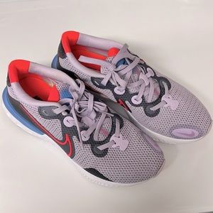 Nike Renew lavender size 7